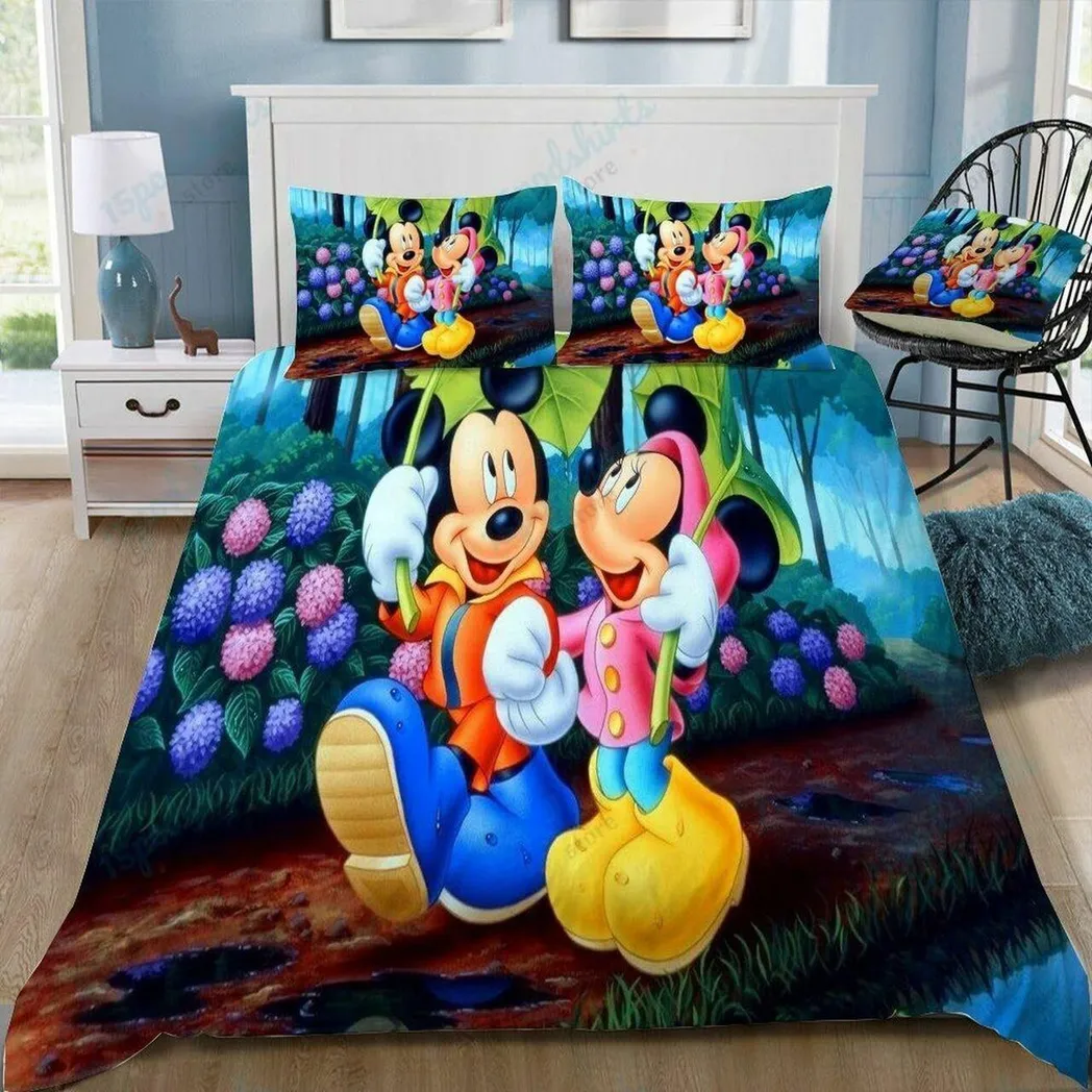 Disney Mickey And Minnie 8 Beautiful Decor For Disney Fan Bedding Set Duvet Cover Meaningful Gift For Love