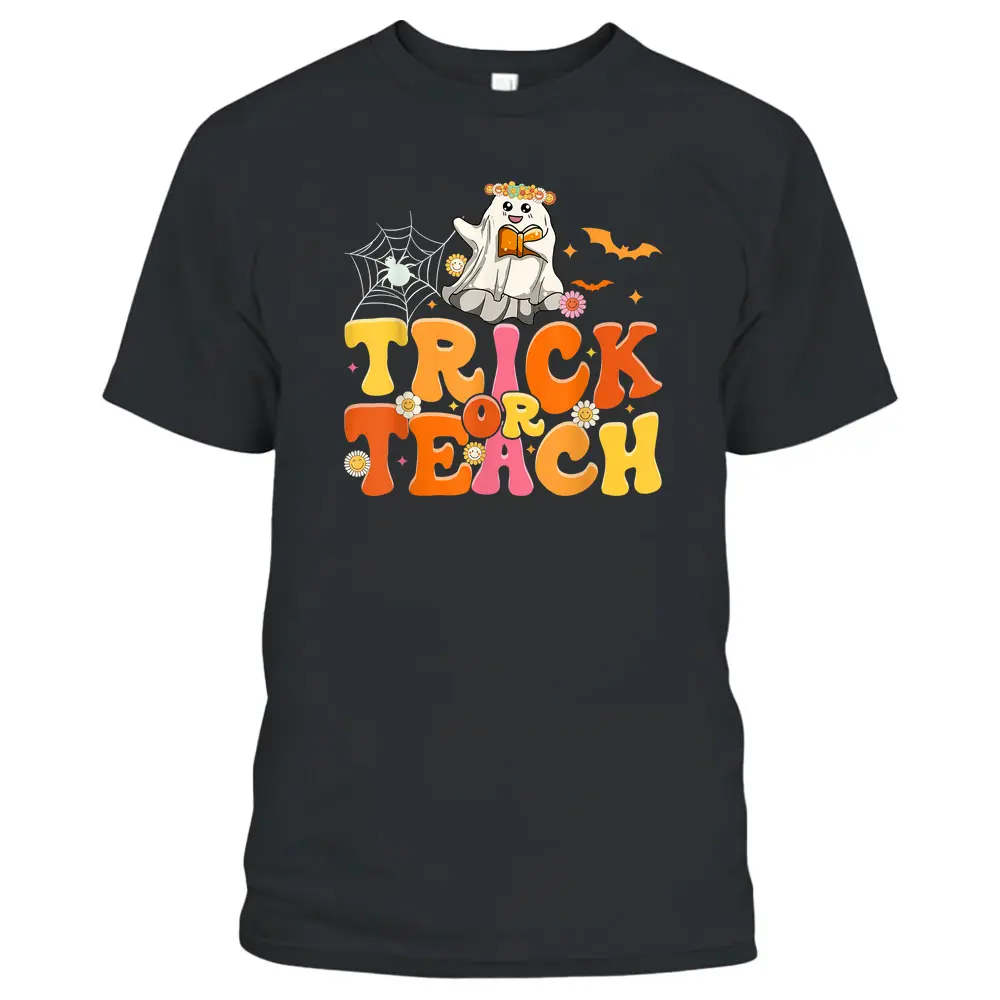 Halloween Retro Vintage Groovy Trick Or Teach Teacher Women T-Shirt