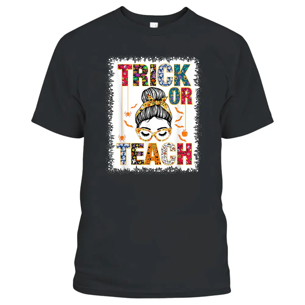 Trick Or Teach Funny Teacher Halloween Costume 2022 T-Shirt