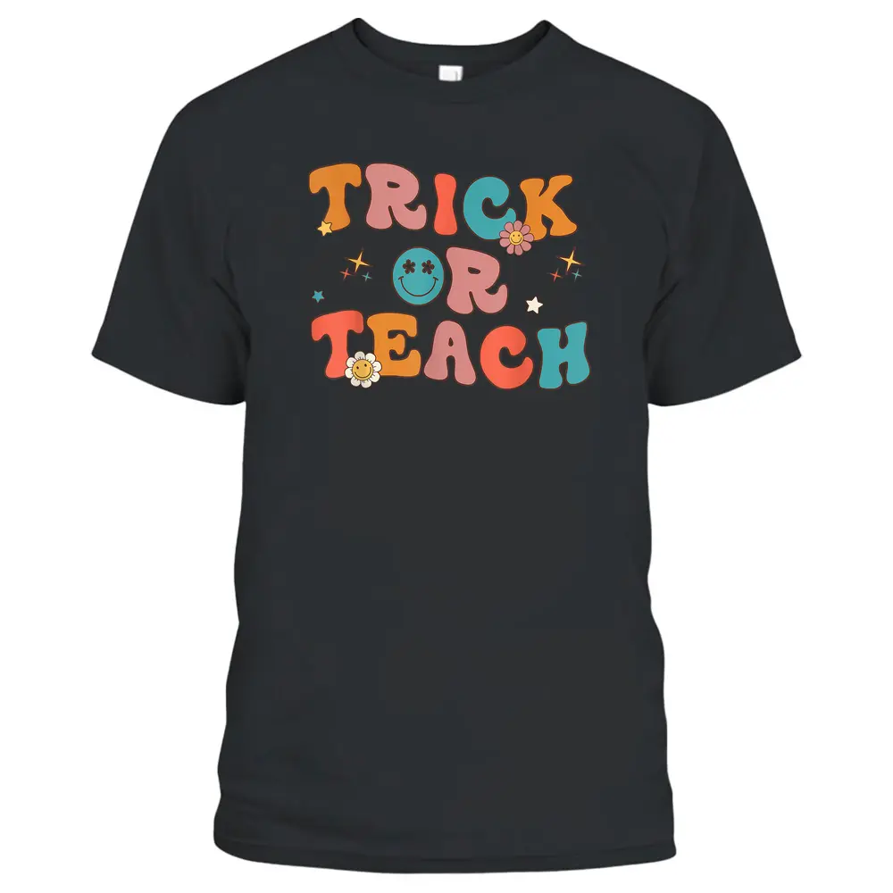 Trick Or Teach Funny Teacher Halloween Retro Vintage Groovy T-Shirt