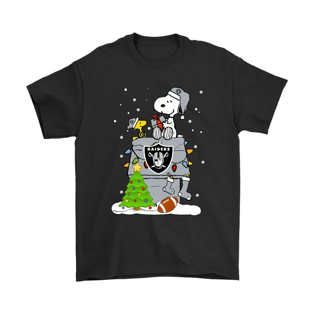 A Happy Christmas With Oakland Raiders Snoopy Unisex T-Shirt, Hoodie, Sweatshirt