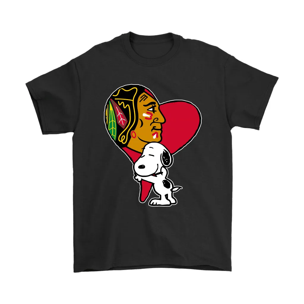 Snoopy Hugs The Chicago Blackhawks Heart Nhl Unisex T-Shirt, Hoodie, Sweatshirt