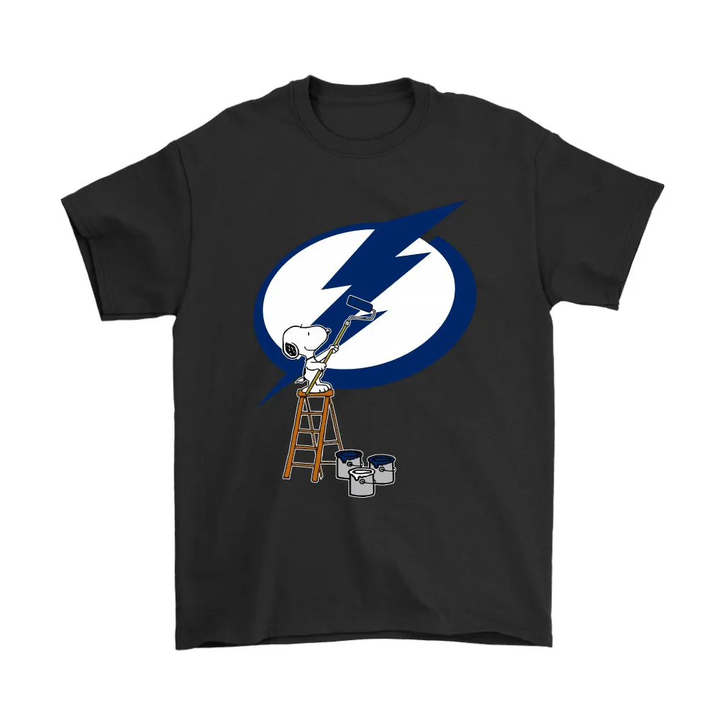 Snoopy Paints The Tampa Bay Lightning Logo Nhl Ice Hockey Unisex T-Shirt, Hoodie, Sweatshirt