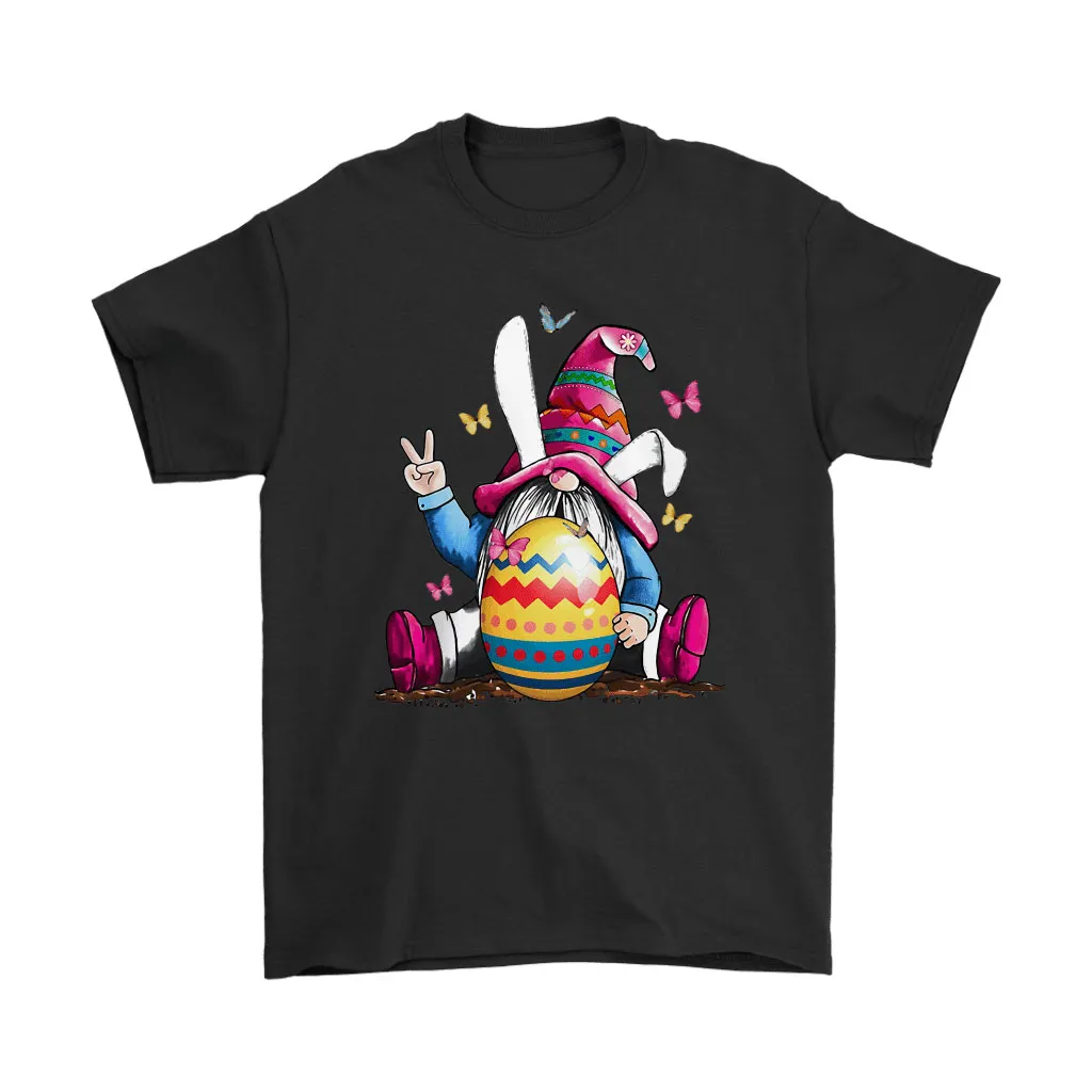 St Patrick Gnome Hugs Easter Egg Unisex T-Shirt, Hoodie, Sweatshirt