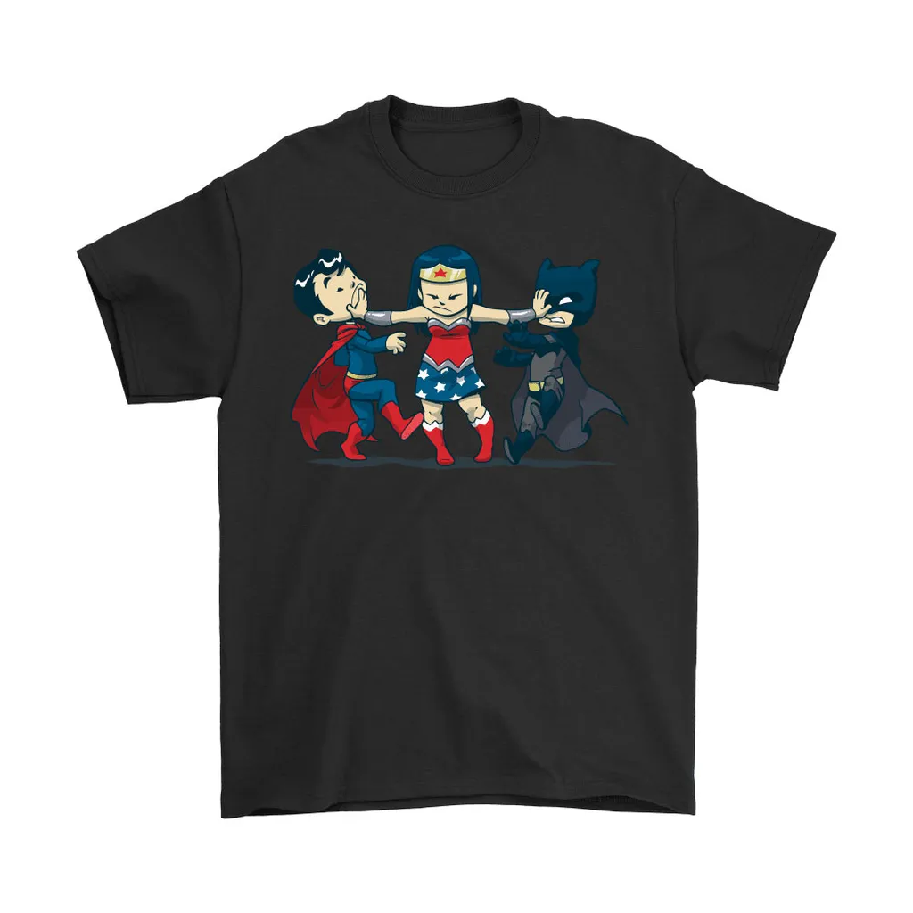 Wonder Woman Stop Fighting Batman V Superman Unisex T-Shirt, Hoodie, Sweatshirt