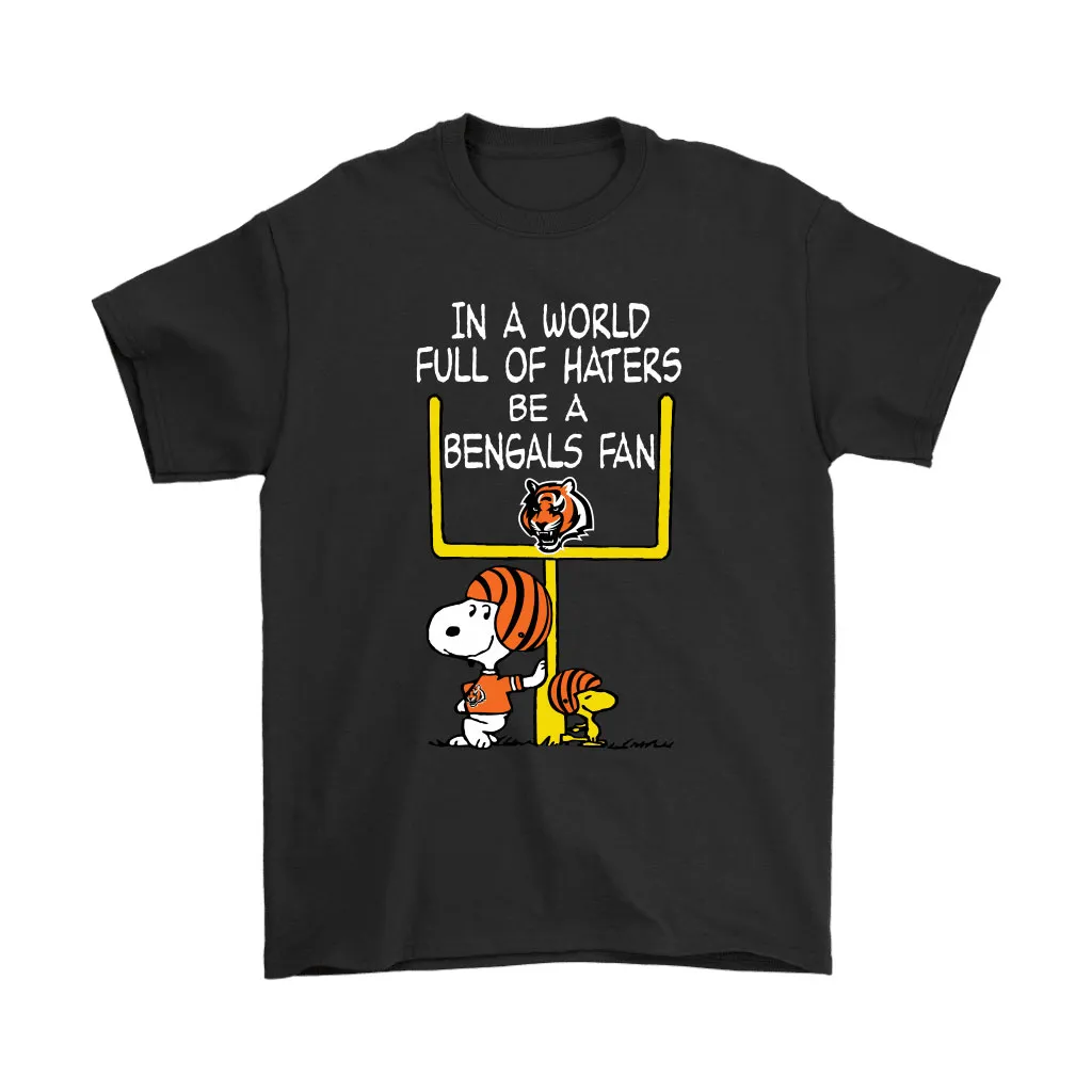 Be A Bengals Fan Cincinnati Bengals X Snoopy Mashup Men Women T-shirt, Hoodie, Sweatshirt