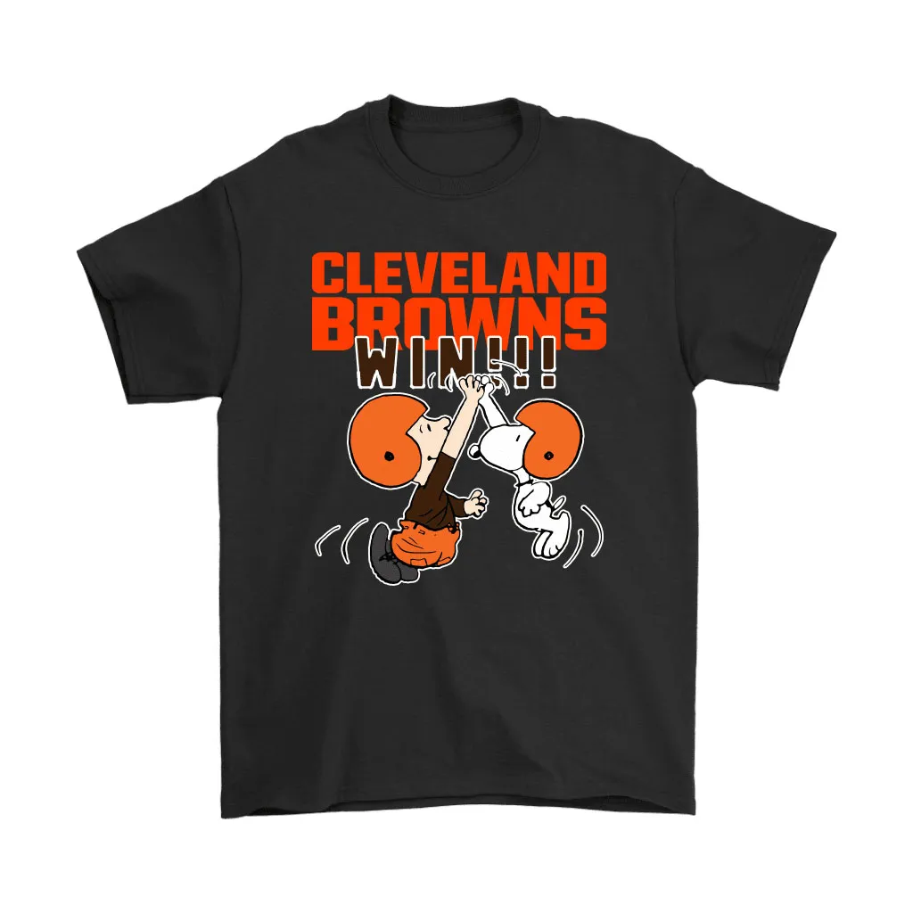 Charlie Snoopy High Five Cleveland Browns Win Nfl Men Women T-shirt, Hoodie, Sweatshirt