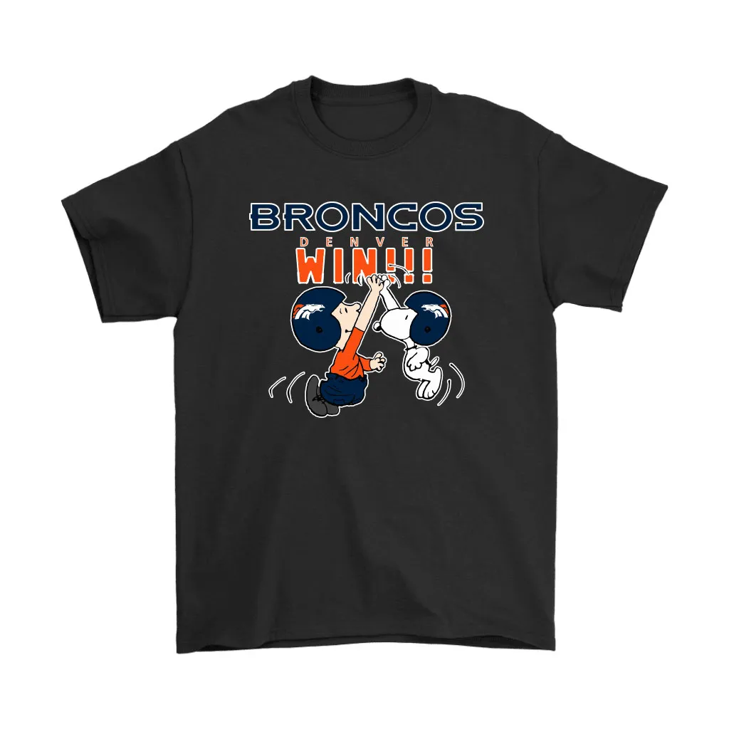 Charlie Snoopy High Five Denver Broncos Win Nfl Men Women T-shirt, Hoodie, Sweatshirt