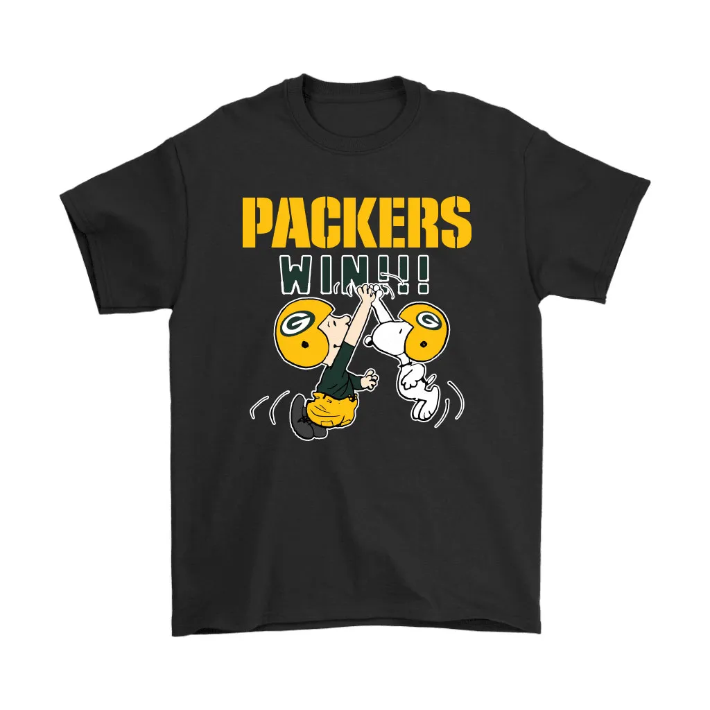 Charlie Snoopy High Five Green Bay Packers Win Nfl Men Women T-shirt, Hoodie, Sweatshirt