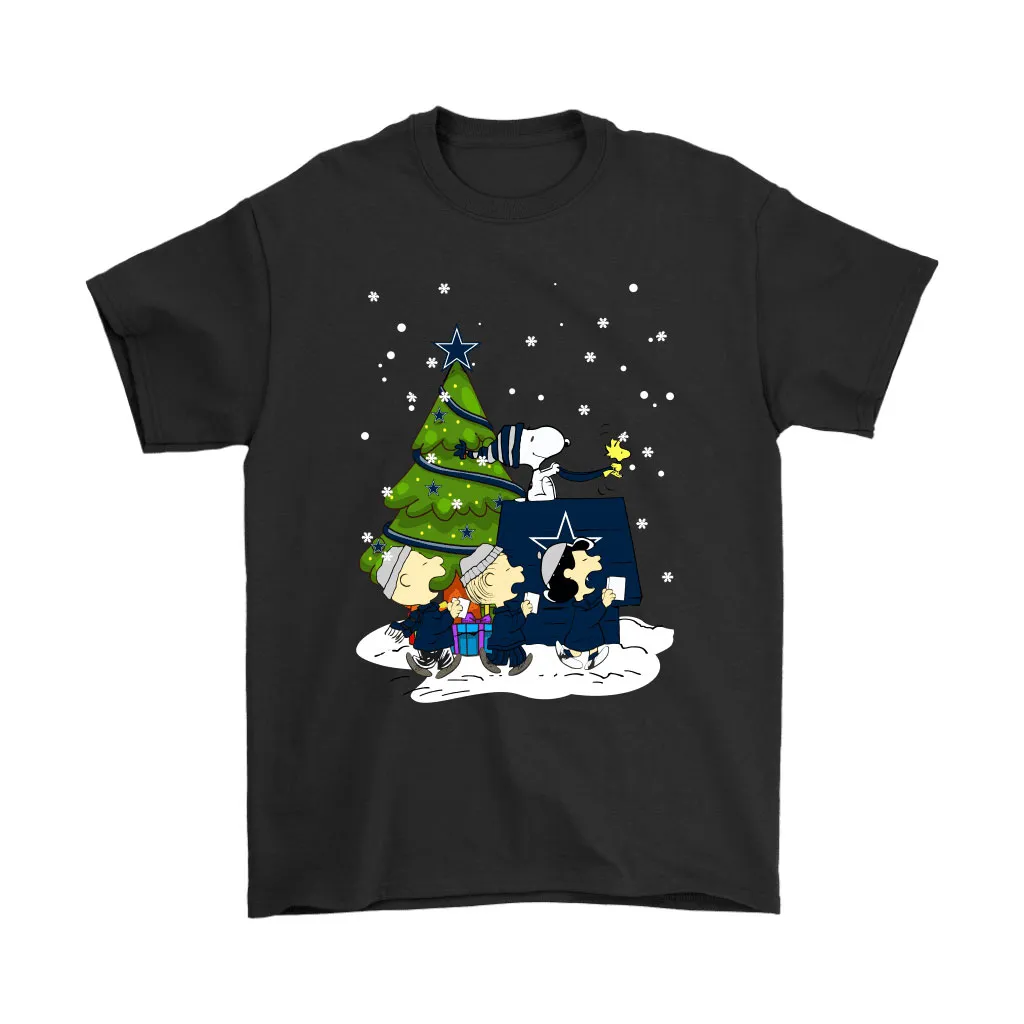 Dallas Cowboys Are Coming To Town Snoopy Christmas Men Women T-shirt, Hoodie, Sweatshirt