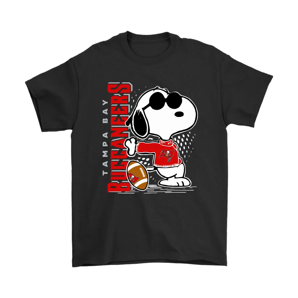 Joe Cool Snoopy Tampa Bay Buccaneers Nfl Men Women T-shirt, Hoodie, Sweatshirt