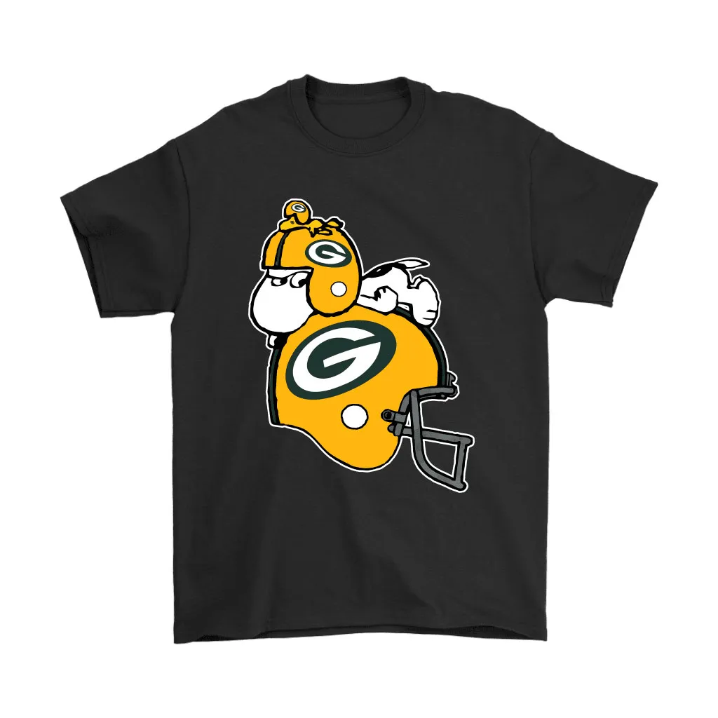 Snoopy And Woodstock Resting On Green Bay Packers Helmet Men Women T-shirt, Hoodie, Sweatshirt