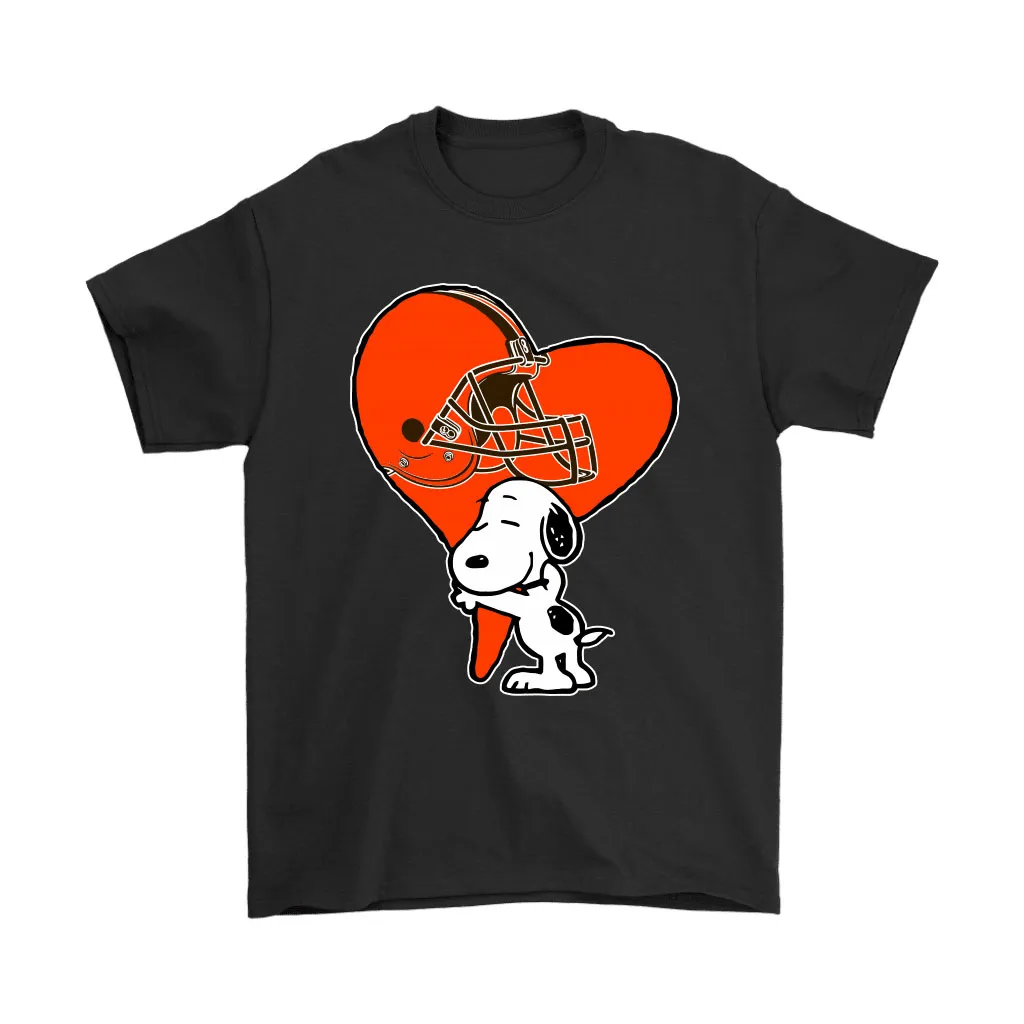 Snoopy Hugs The Cleveland Browns Heart Nfl Men Women T-shirt, Hoodie, Sweatshirt