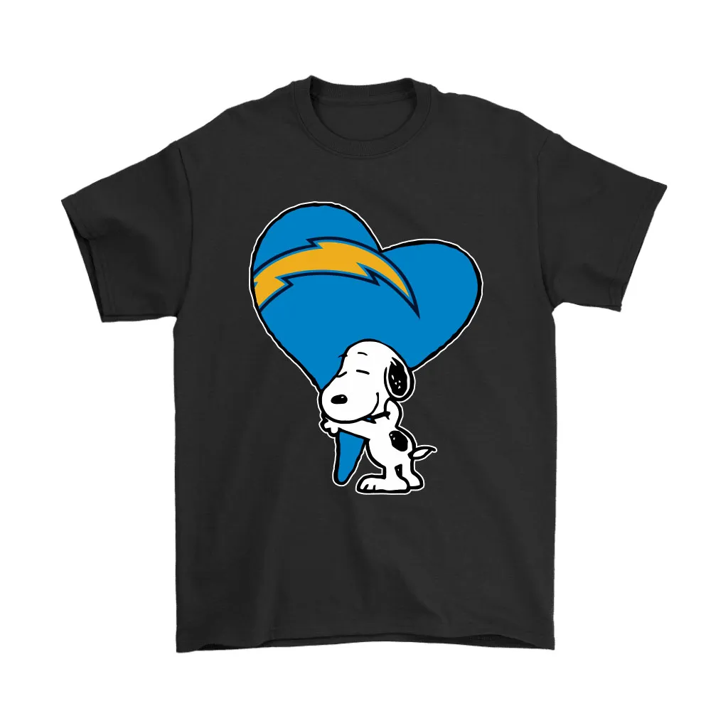 Snoopy Hugs The Los Angeles Chargers Heart Nfl Men Women T-shirt, Hoodie, Sweatshirt