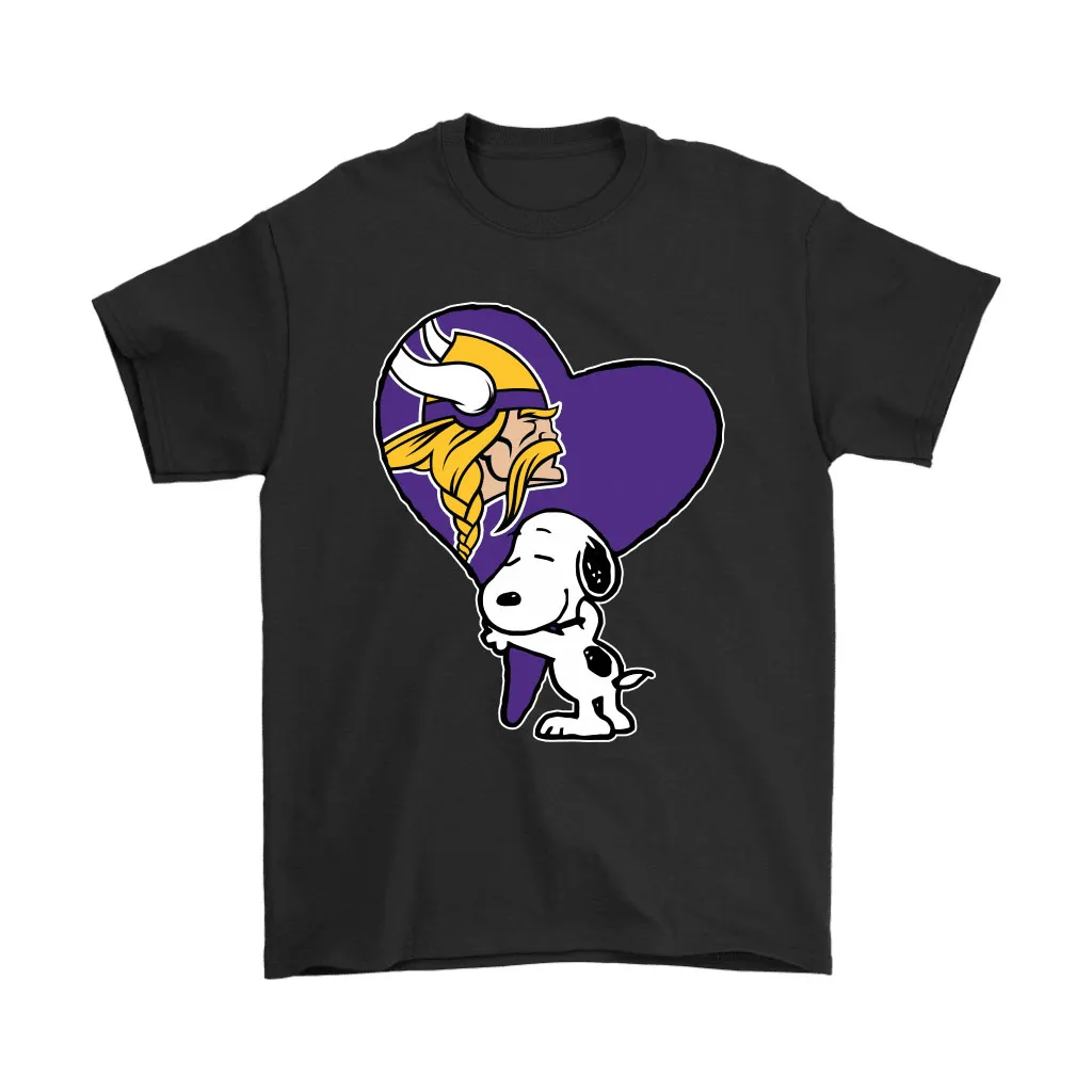 Snoopy Hugs The Minnesota Vikings Heart Nfl Men Women T-shirt, Hoodie, Sweatshirt