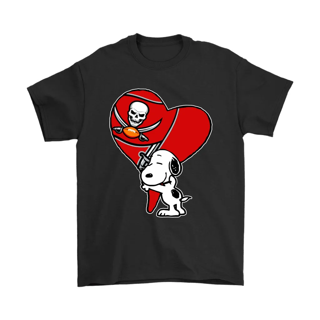 Snoopy Hugs The Tampa Bay Buccaneers Heart Nfl Men Women T-shirt, Hoodie, Sweatshirt