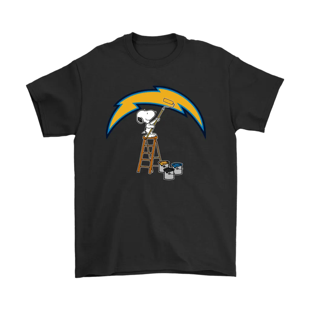 Snoopy Paints The Los Angeles Chargers Logo Nfl Football Men Women T-shirt, Hoodie, Sweatshirt