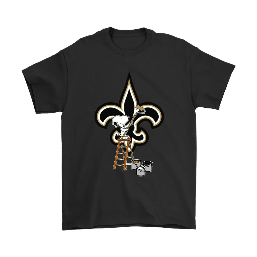 Snoopy Paints The New Orleans Saints Logo Nfl Football Men Women T-shirt, Hoodie, Sweatshirt