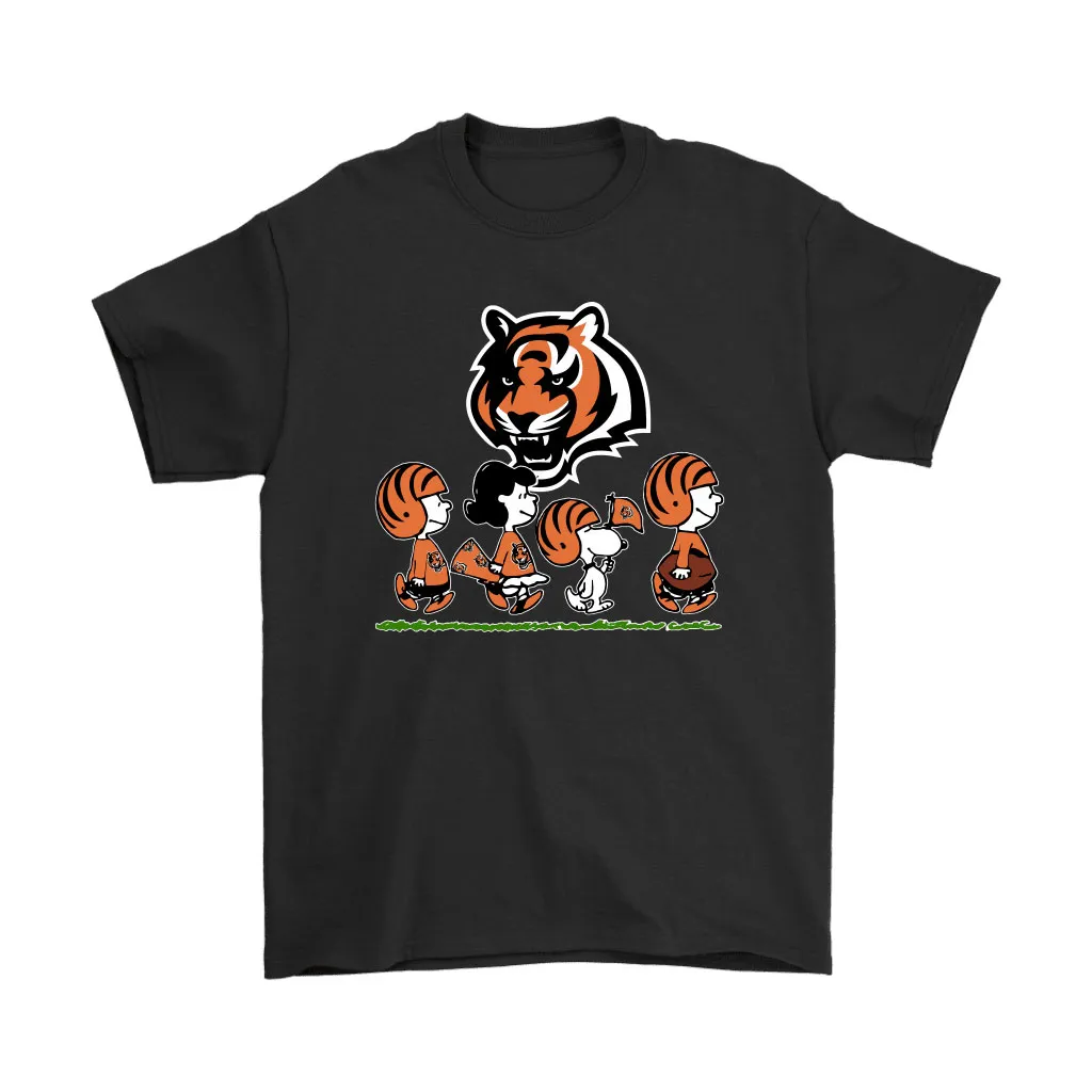 Snoopy The Peanuts Cheer For The Cincinnati Bengals Nfl Men Women T-shirt, Hoodie, Sweatshirt