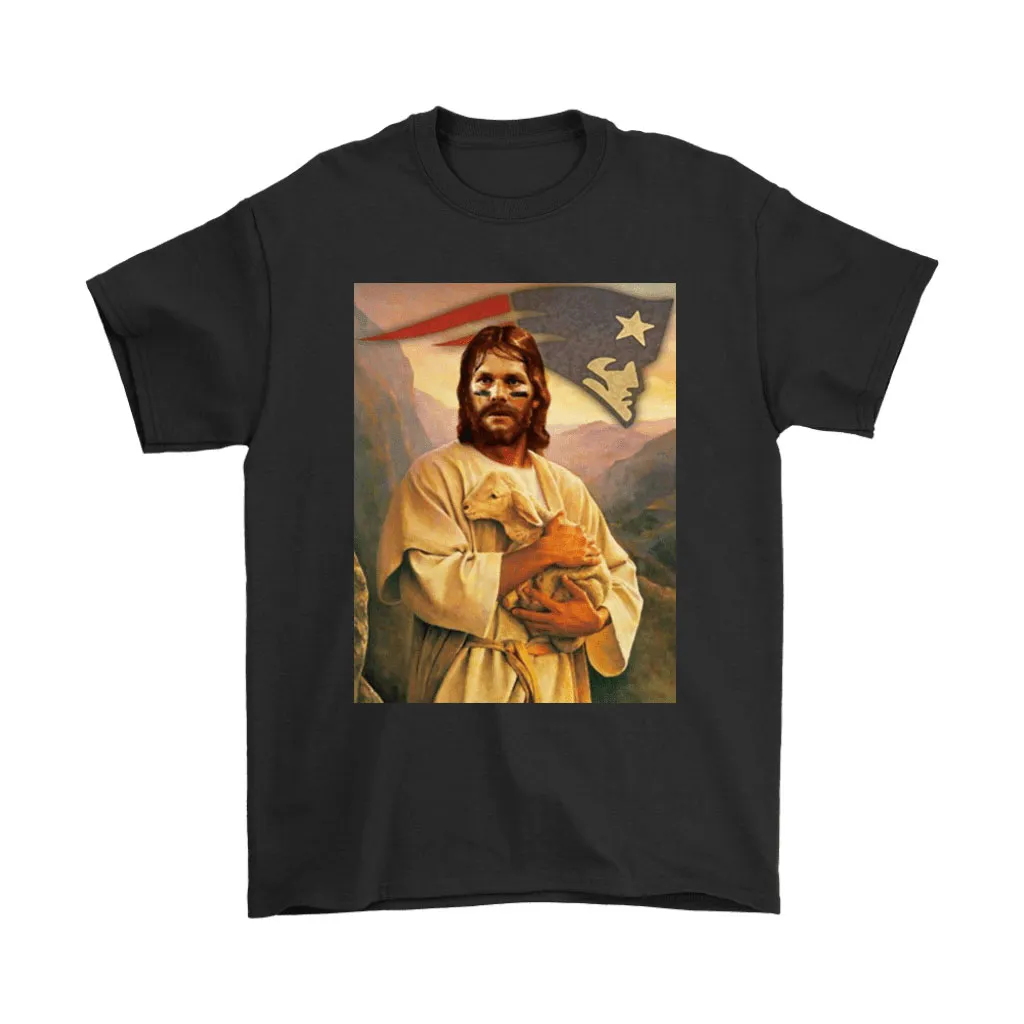 Tom Brady Jesus Holding A Lamb New England Patriots Nfl Men Women T-shirt, Hoodie, Sweatshirt